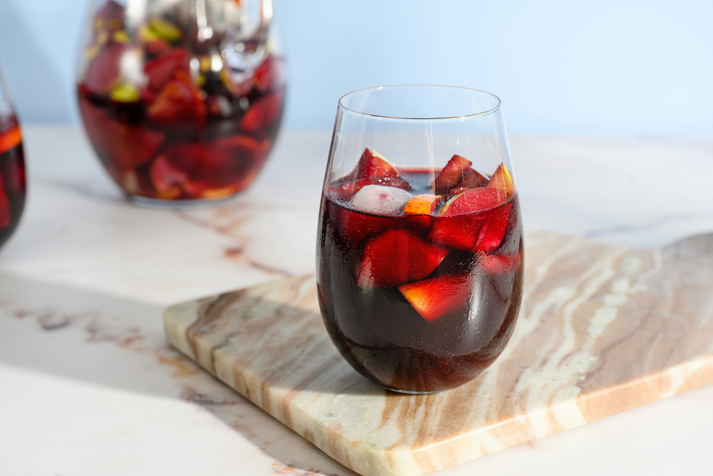 A Sip of Summer: Tea-Infused Sangria